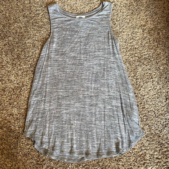 Womens Tank Top/Vneck Bundle - Picture 3 of 7